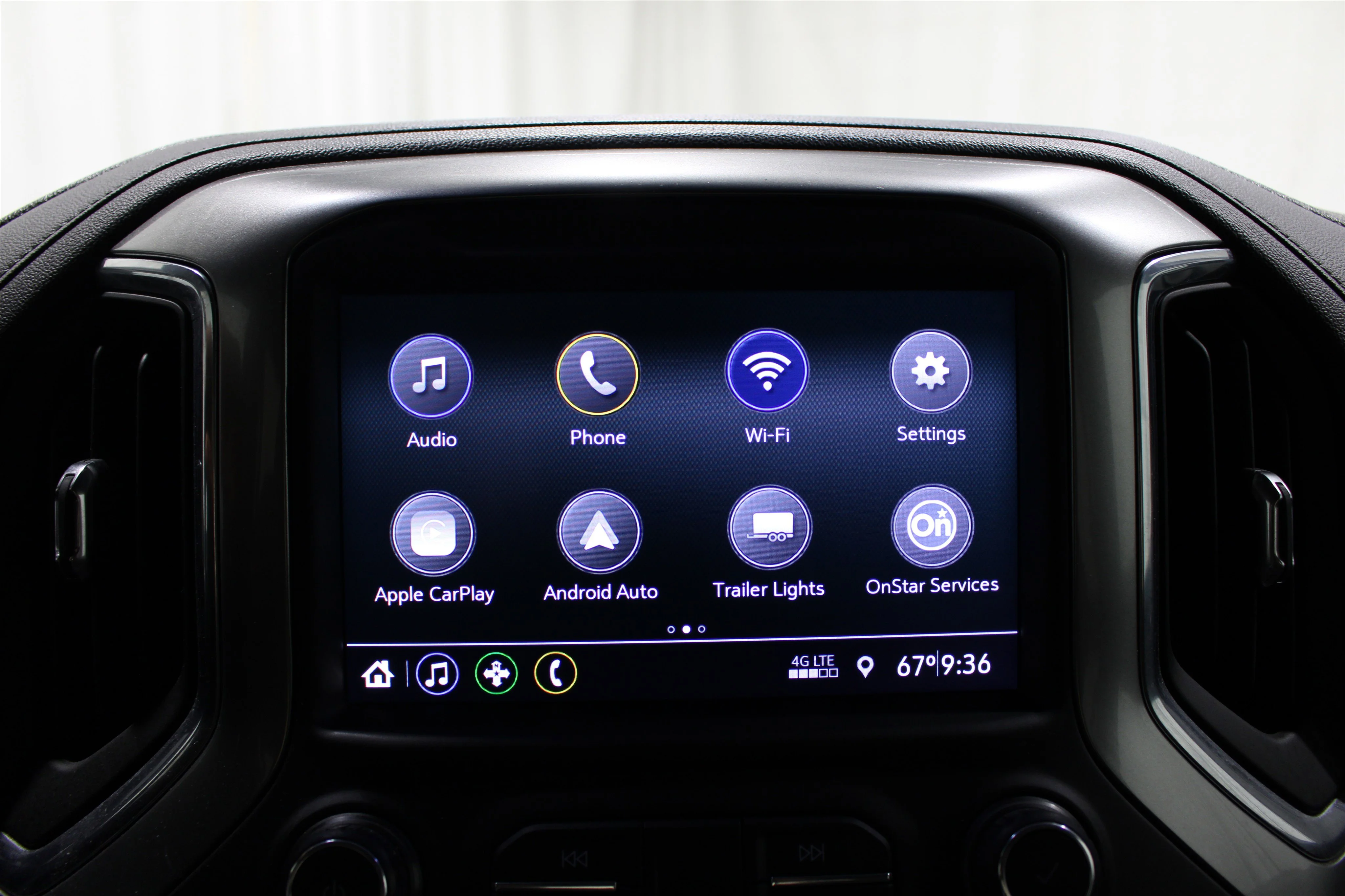 Used 2022 Black Chevrolet RST image 11