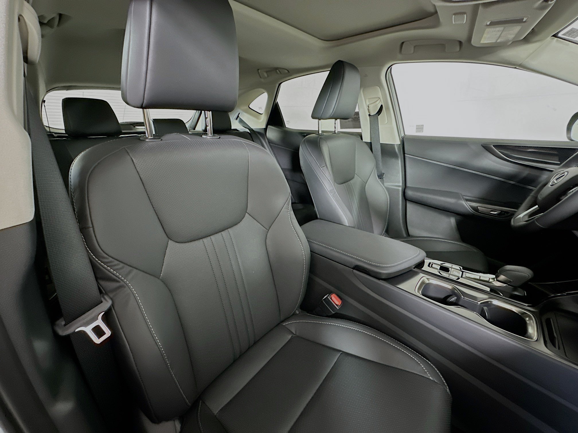 2026 Lexus NX 350 - Photo 26