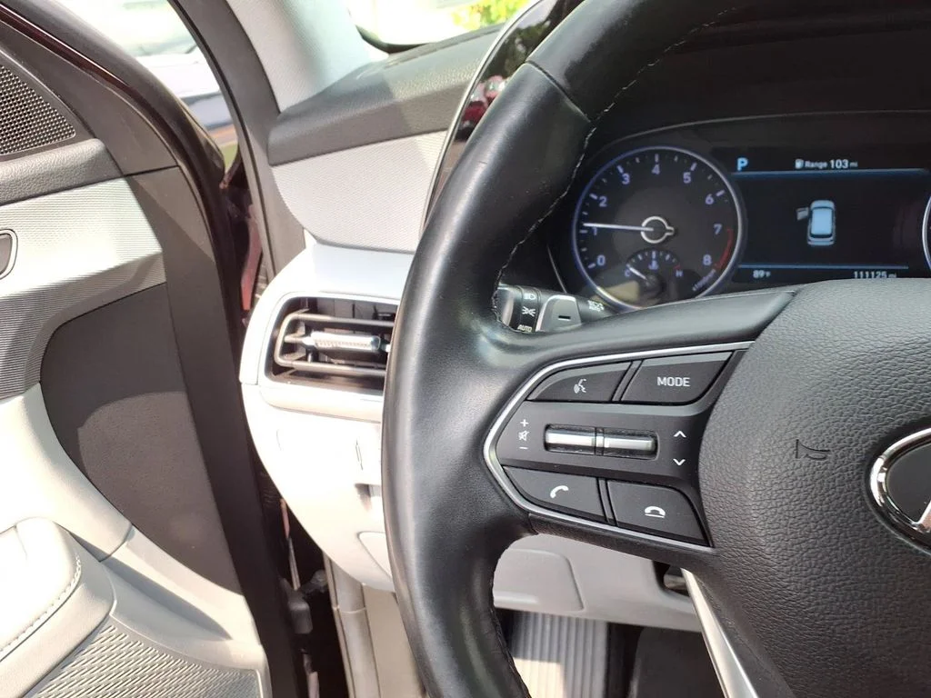 Used 2020 Sierra Burgundy Hyundai SEL image 14