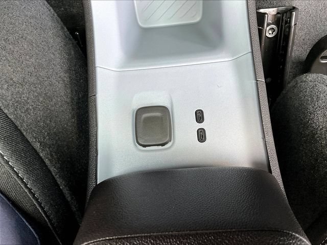 2027 Chevrolet Bolt LT - Photo 8