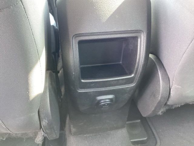 Used 2015 Blue Ford S image 19