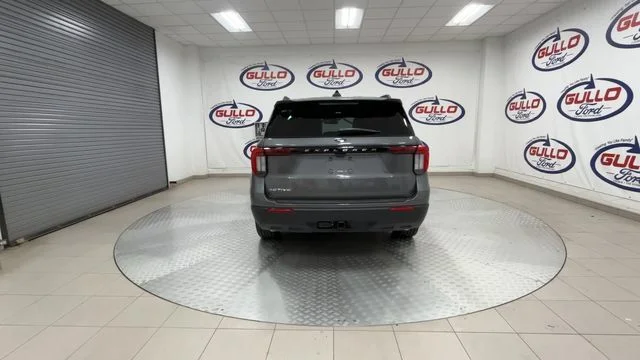 New 2026 Carbonized Gray Metallic Ford Active image 8