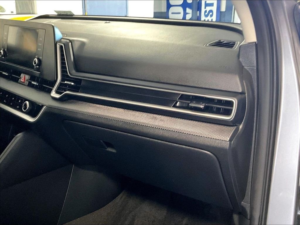 Used 2024 Gray Kia LX image 13