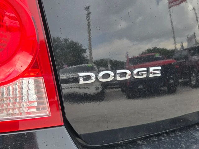Used 2009 Black Dodge R/T image 10