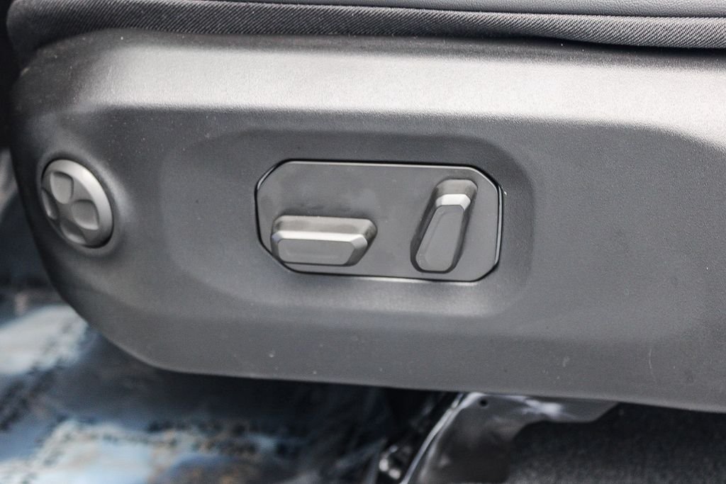 New 2026 Black Clearcoat Jeep Rubicon X image 21