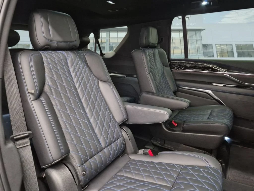 2026 Cadillac Escalade IQL Sport - Photo 12