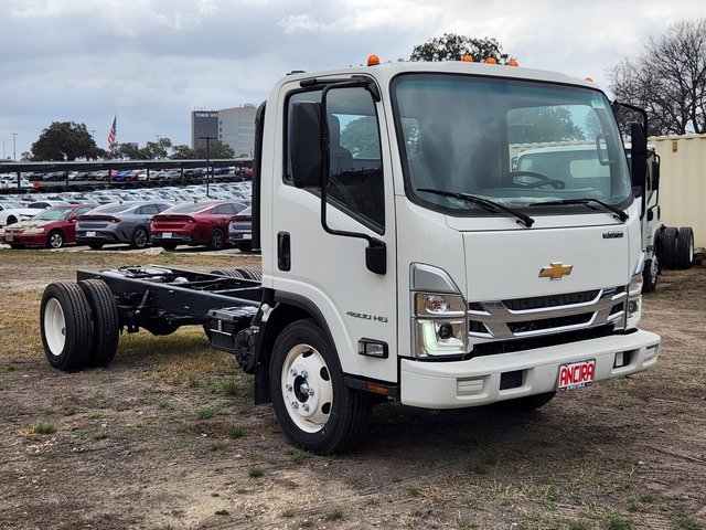 New 2025 Chevrolet Low Cab Forward 4500 HG NA Rear Wheel Drive Regular Cab Regular Cab in San Antonio, TX