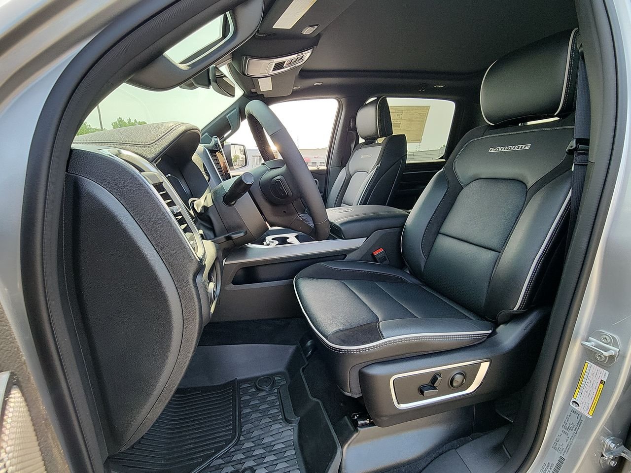 New 2026 Silver Zynith Exterior Paint RAM Laramie image 11
