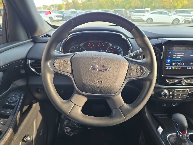 Used 2023 Gray Chevrolet RS image 17