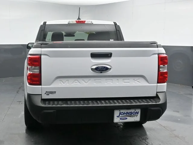 Used 2024 White Ford XL image 8