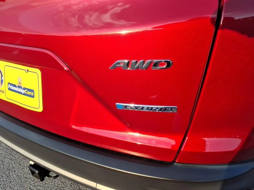 Used 2021  Honda EX image 10
