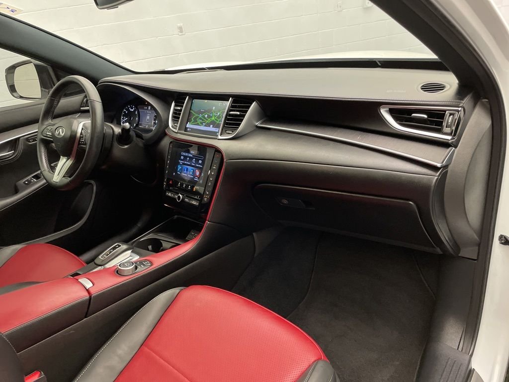 Used 2025 White INFINITI SENSORY image 26