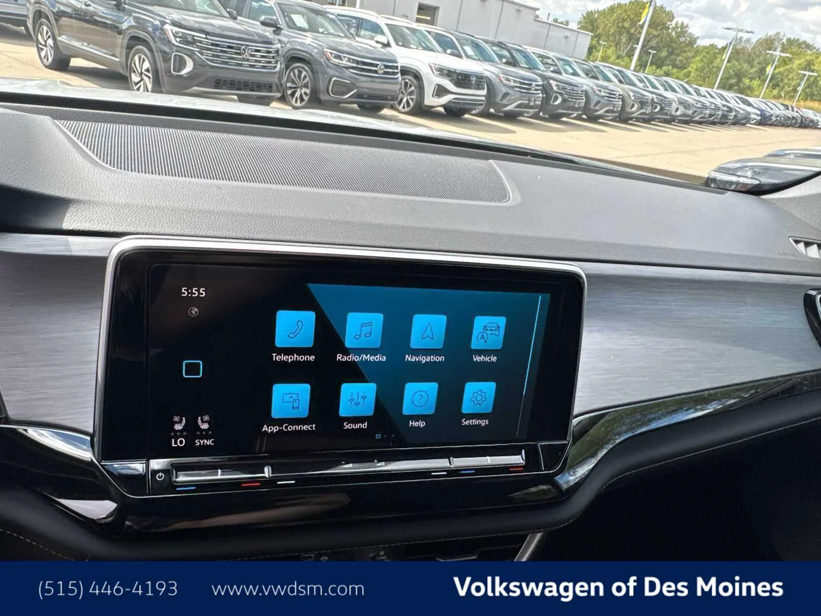 New 2026 Opal White Pearl Volkswagen 2.0T SE image 17