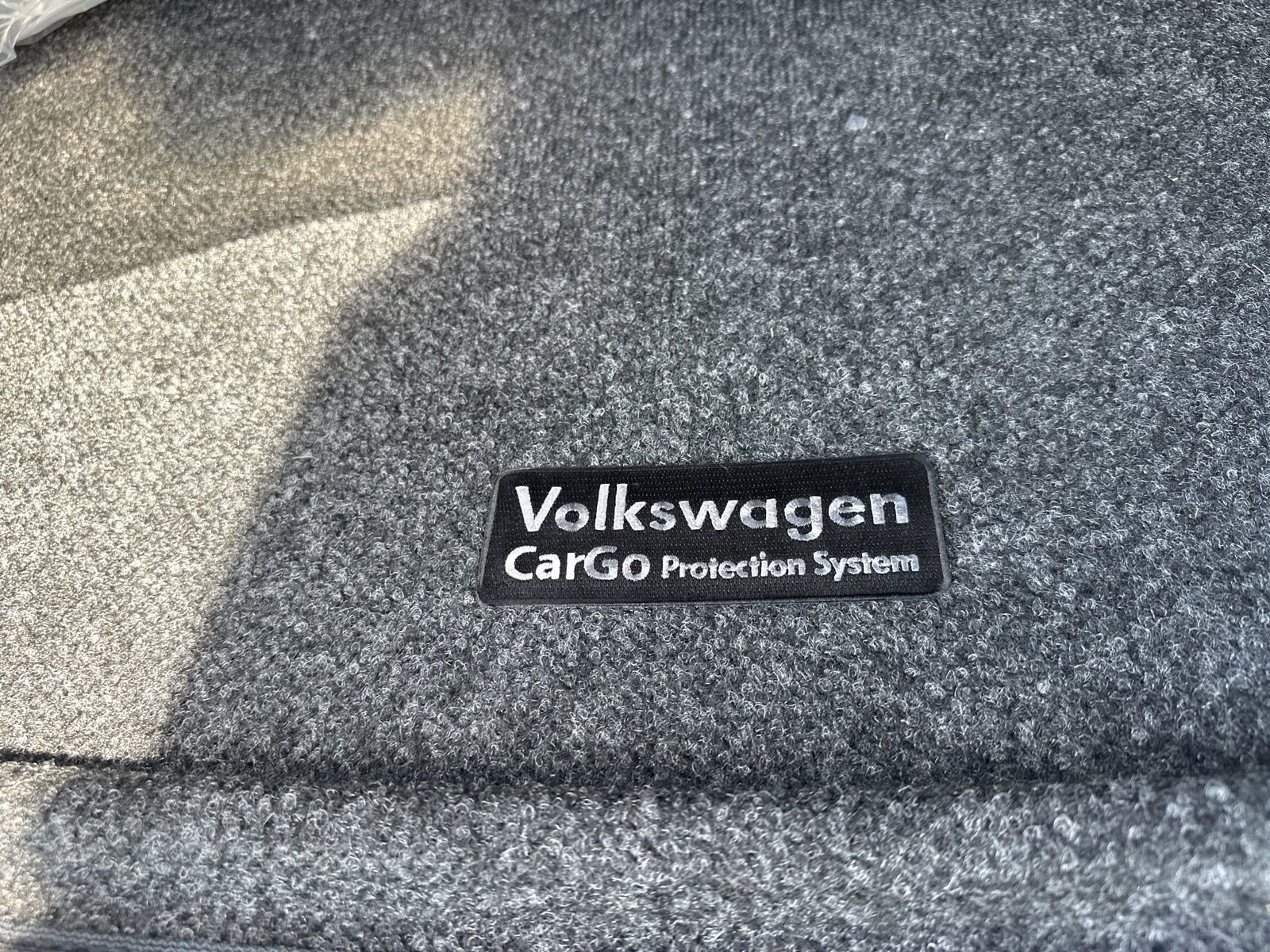 New 2026 White/off-white Volkswagen 2.0T SEL Premium R-Line image 31