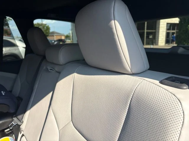 Used 2026 Beige Lexus 350 Premium image 4