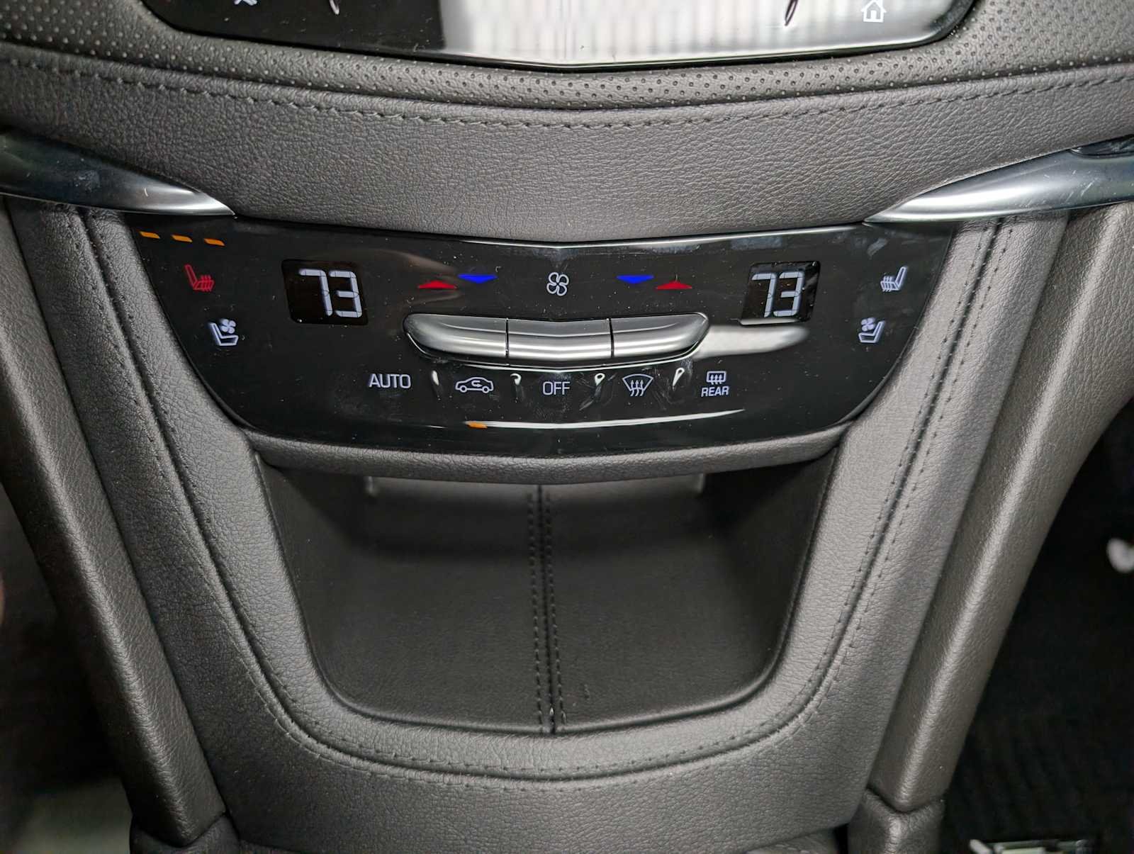 2025 Cadillac XT5 Premium Luxury - Photo 26