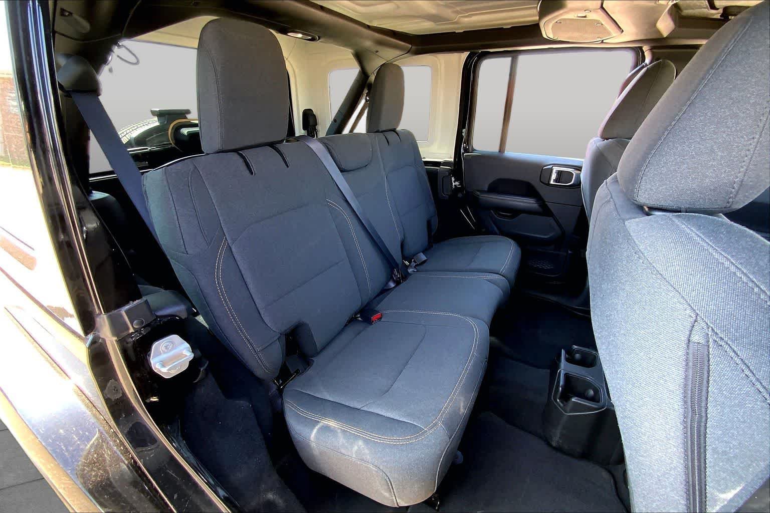 Used 2025 Black Clearcoat Jeep Sahara image 20