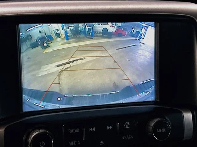 Used 2018 STONE BLUE METALLIC GMC SLT image 14