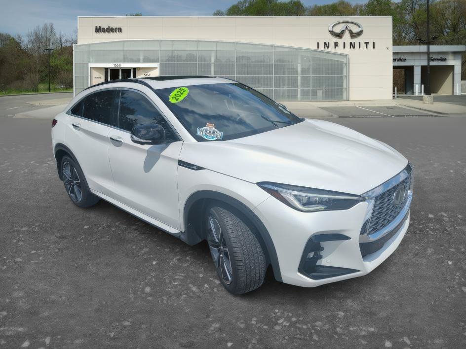 Certified Used 2025 Radiant White INFINITI SENSORY image 2
