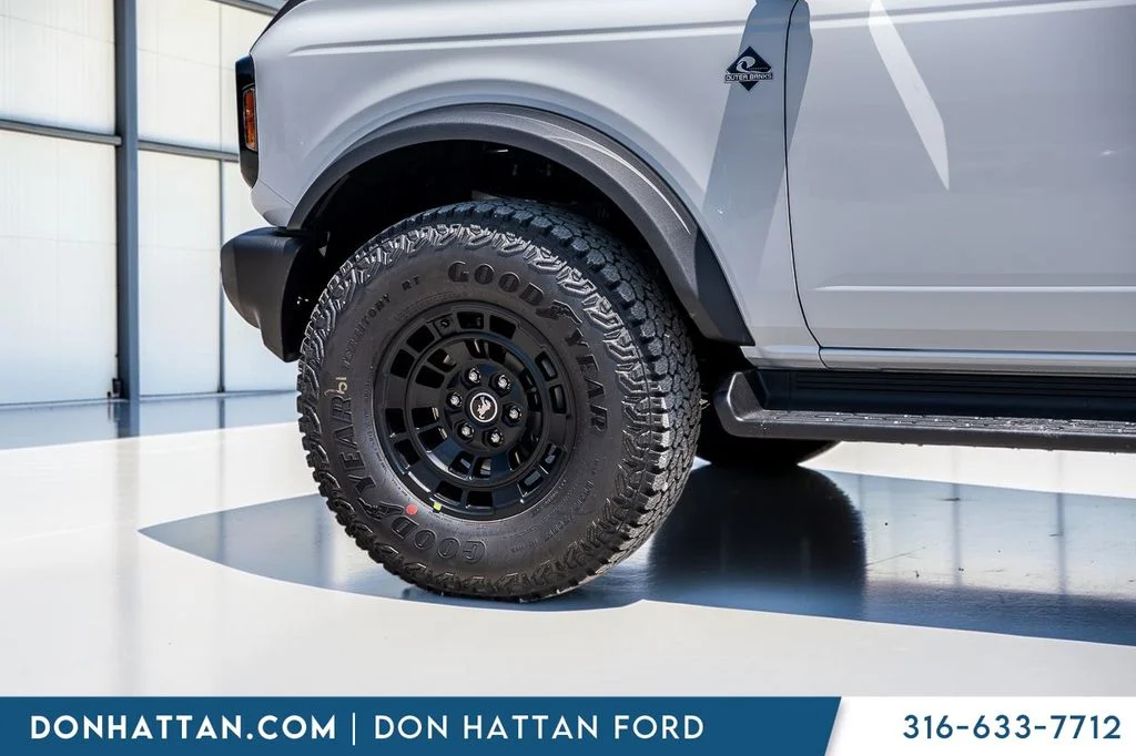 New 2026 Oxford White Ford Outer Banks® image 31