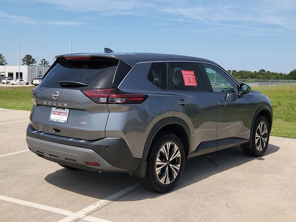 Certified Used 2023 Gray Nissan SV image 5