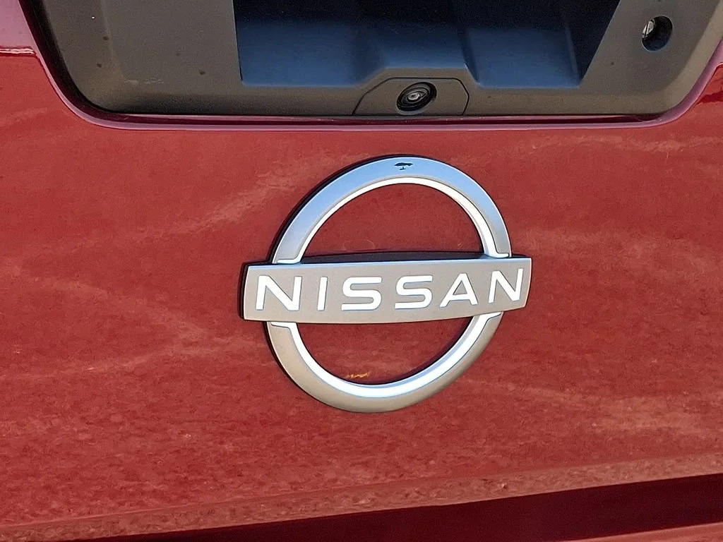 Used 2023 Red Nissan Crew Cab Long Bed SV 4x4 image 32