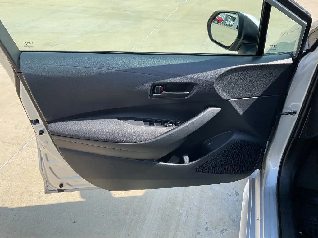 Used 2025 Silver Toyota LE image 10