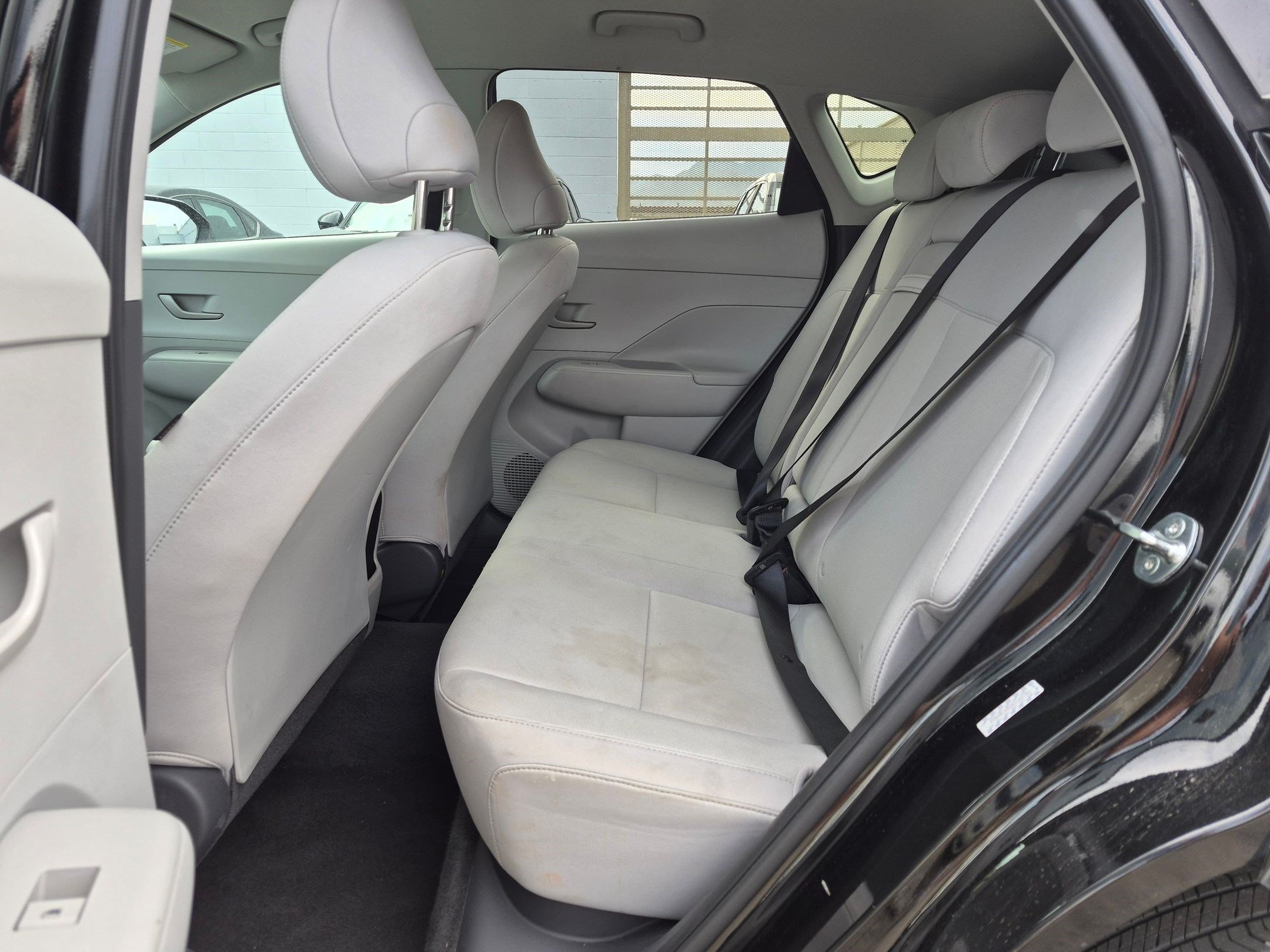Used 2024 Abyss Black Pearl Hyundai SEL image 27