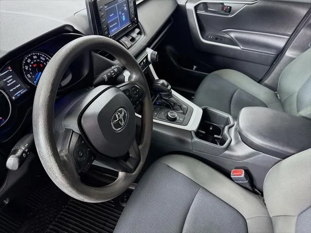 Certified Used 2022 SILVER SKY METALLIC Toyota  image 7