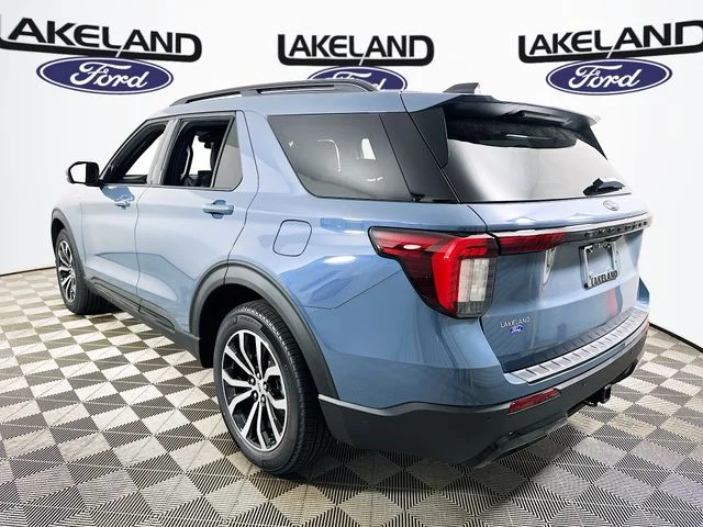 New 2026 Ford Explorer ST-Line