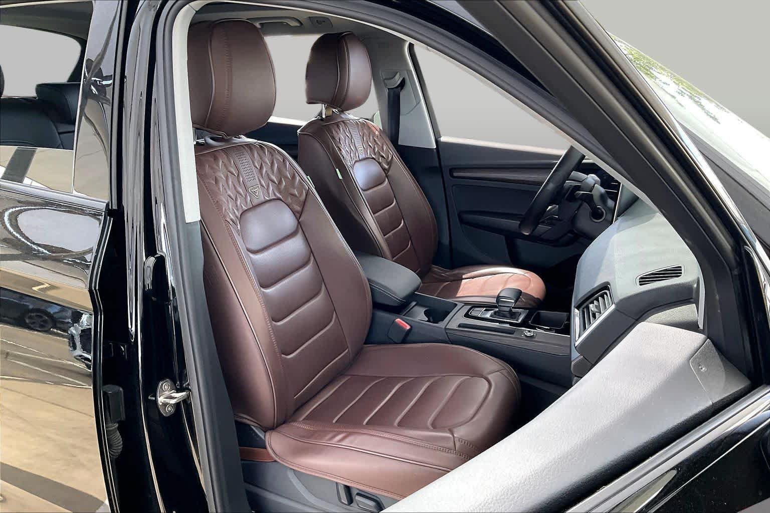 Used 2025 Brilliant Black Audi Premium image 9