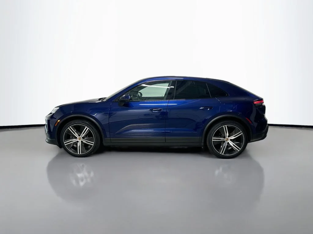 Used 2025 Blue Porsche 4S image 2