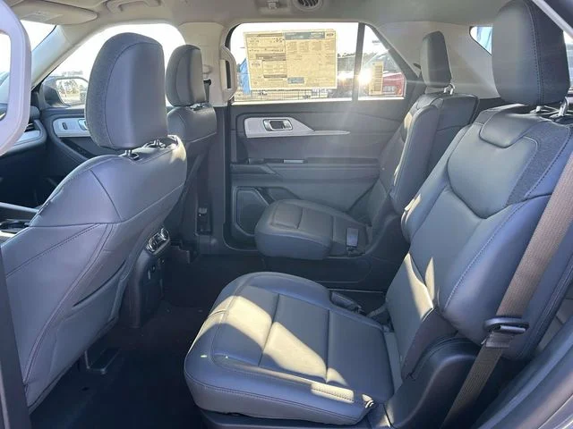 New 2026 Carbonized Gray Metallic Ford Active image 6