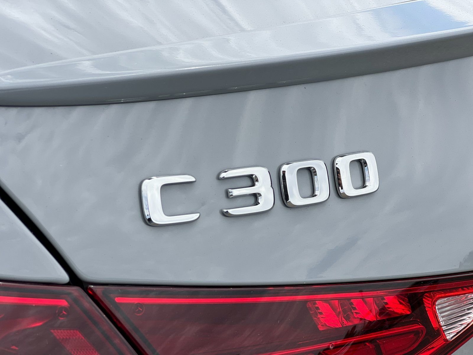New 2026 MANUFAKTUR Alpine Grey Mercedes-Benz C 300 image 12