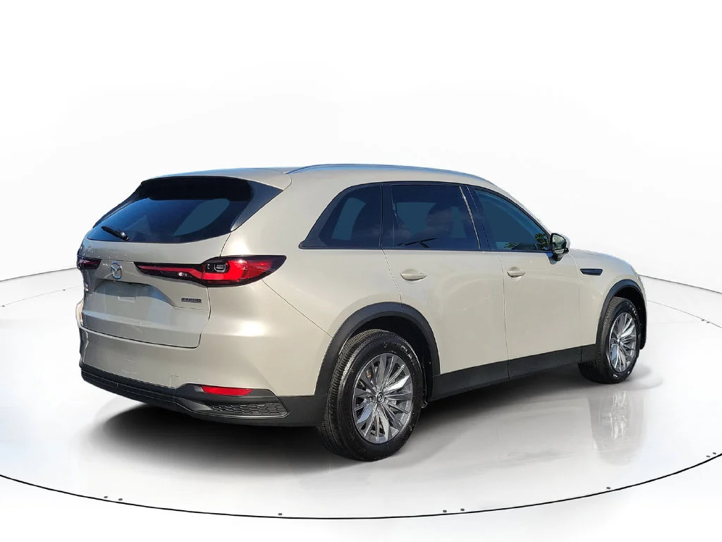 Certified Used 2024 Silver Mazda 3.3 Turbo Preferred image 4