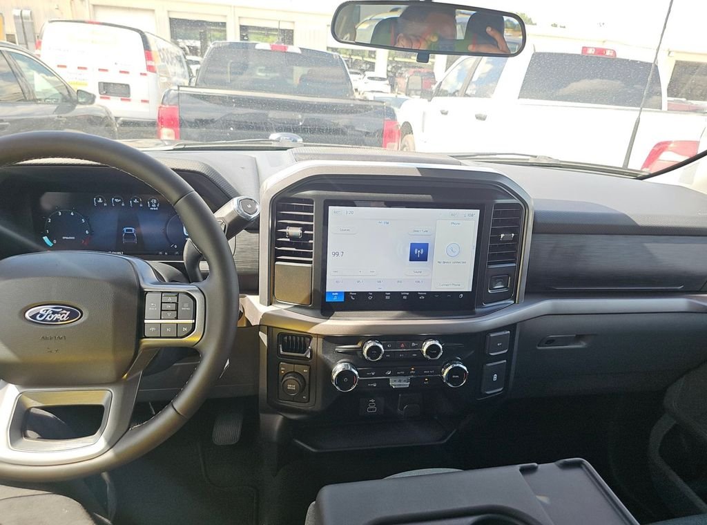 Used 2025 Black Ford XLT image 10