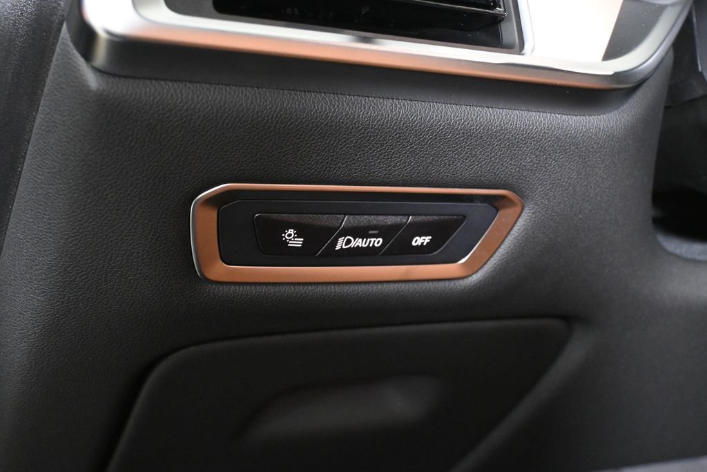 New 2027 Green Metallic BMW xDrive40i image 26