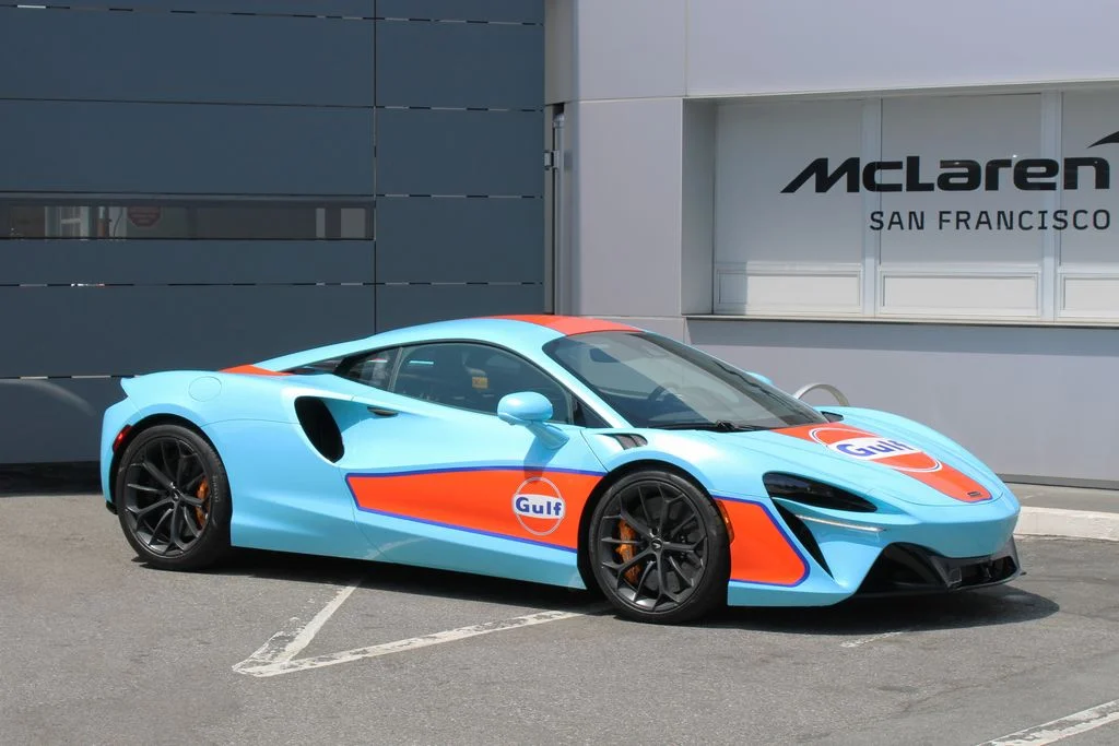 Certified Used 2023 Orange McLaren Performance image 19