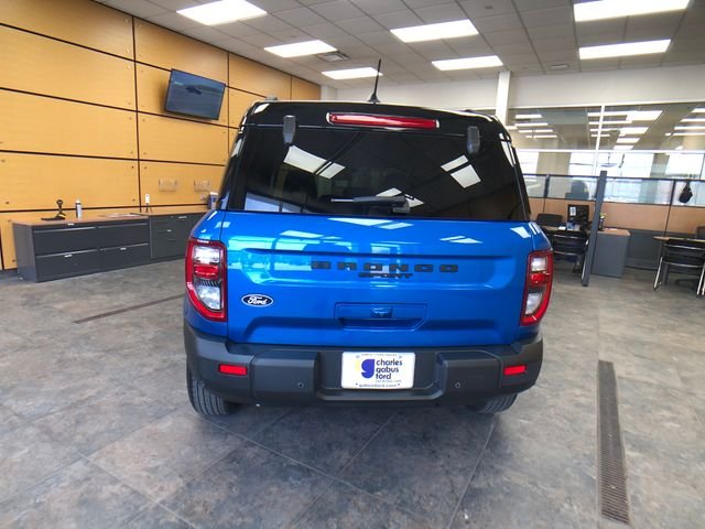 New 2026 Velocity Blue Metallic Ford Big Bend® image 6