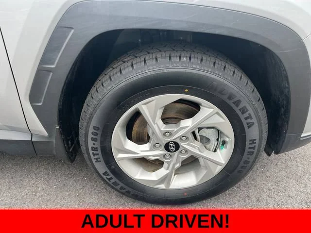 Used 2024 Silver Hyundai SEL image 2