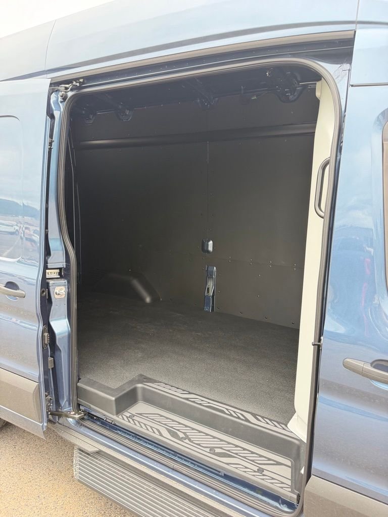 New 2026 Blue Metallic Ford Cargo Van image 26