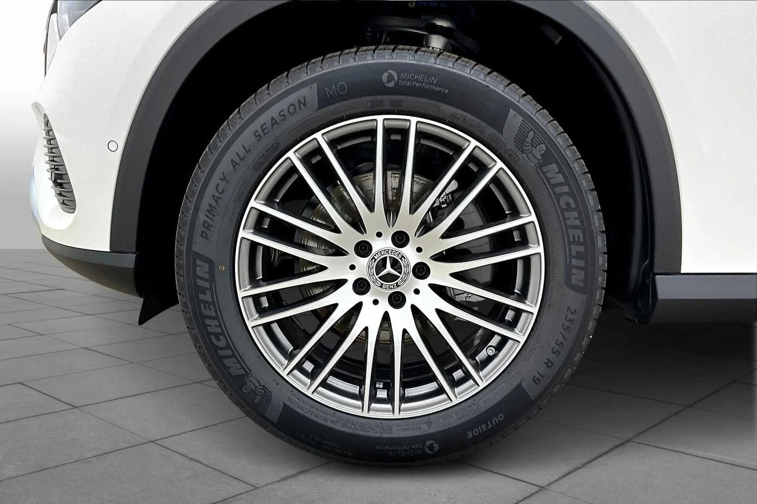 2025 Mercedes-Benz GLC Base - Photo 11