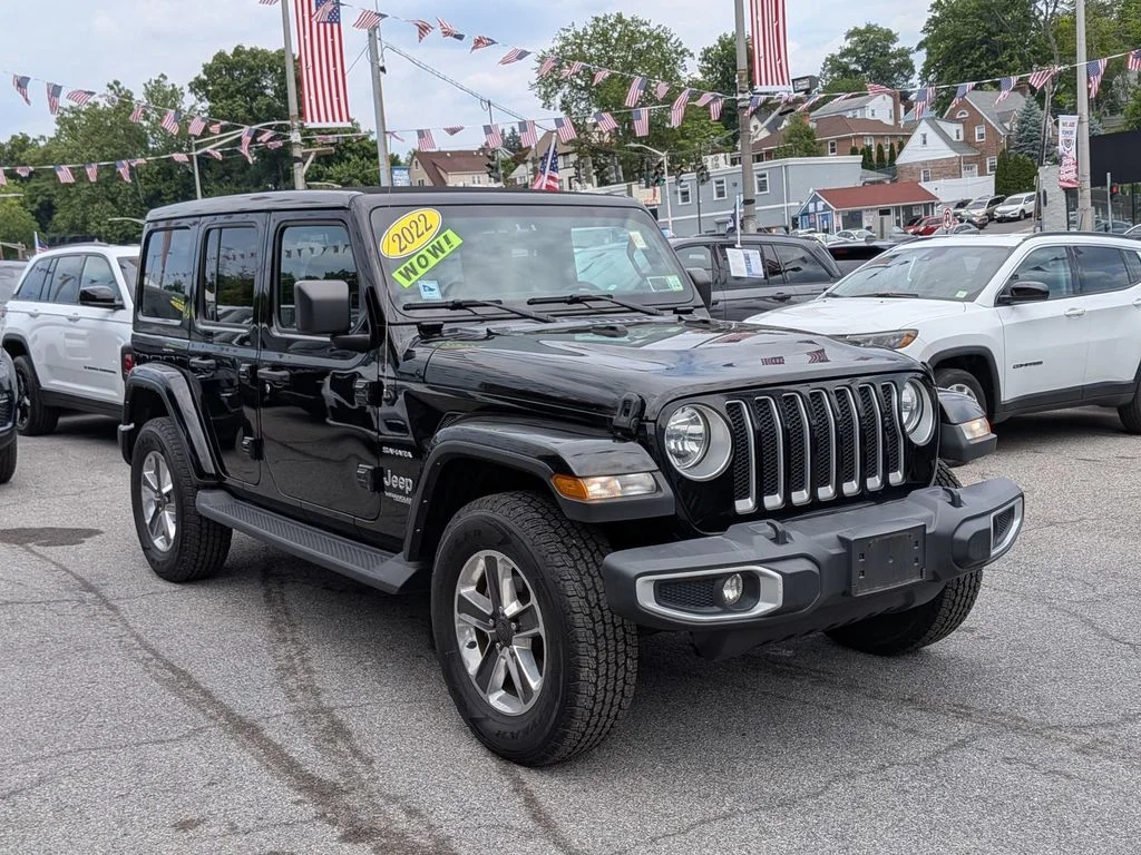 Used 2022 Black Jeep Unlimited Sahara image 4