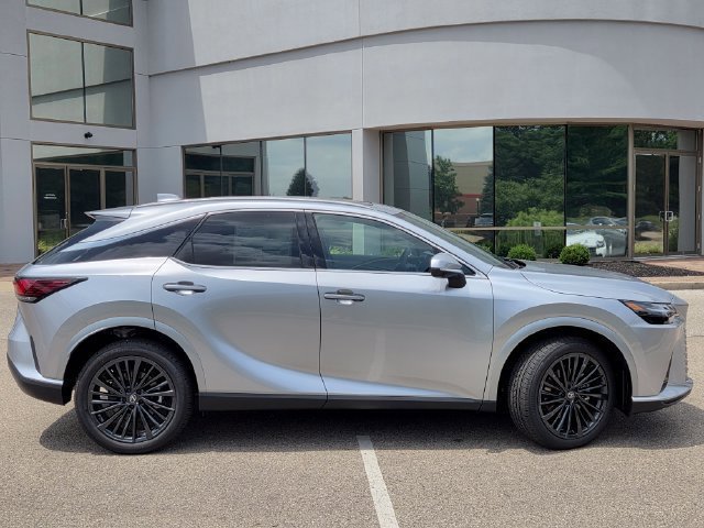 New 2026 Iridium Lexus PREMIUM image 31