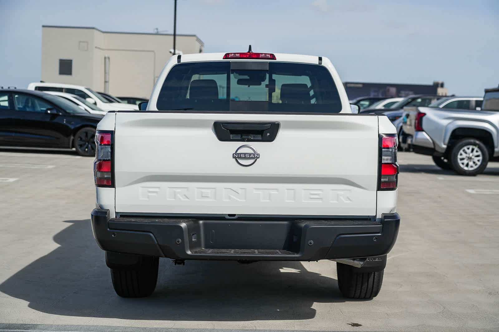 New 2026 Glacier White Nissan S image 7