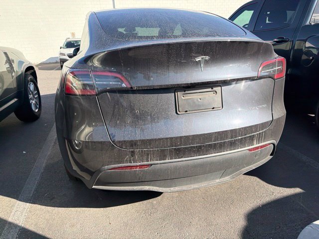 Used 2024 Stealth Gray Tesla Long Range image 8