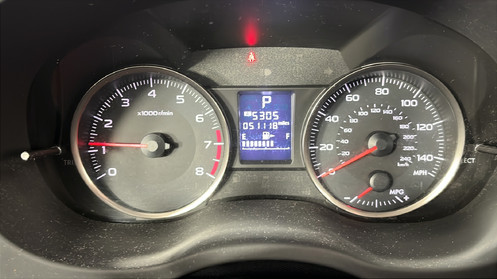 Used 2014 Ice Silver Metallic Subaru 2.0i Limited image 22