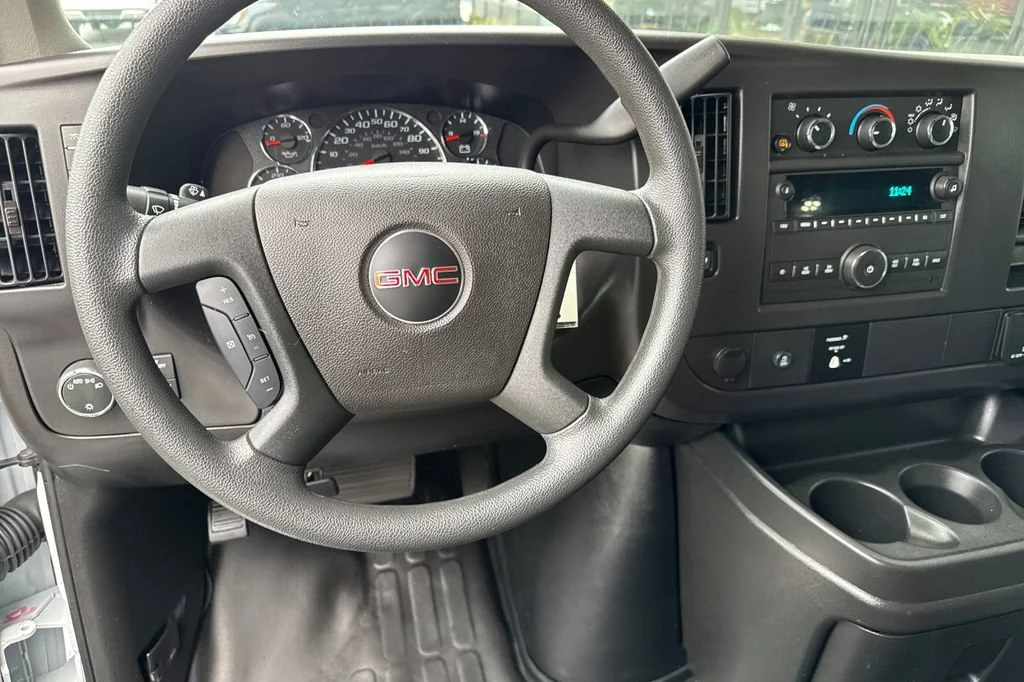 Used 2025 Summit White GMC Work Van image 14