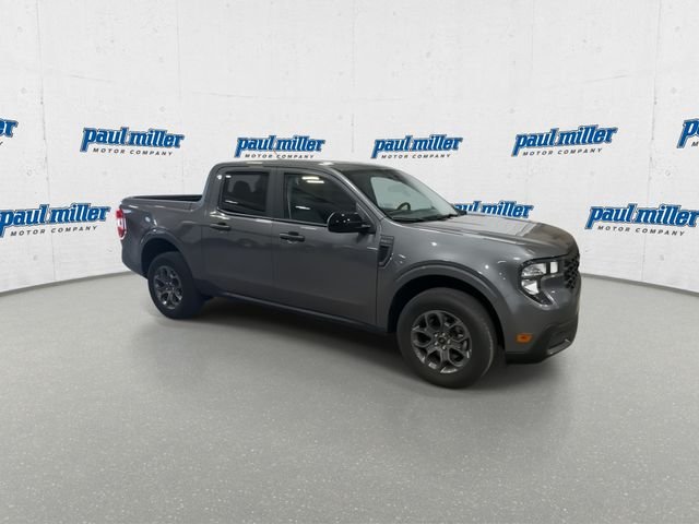 Used 2025 Gray Ford XLT image 13