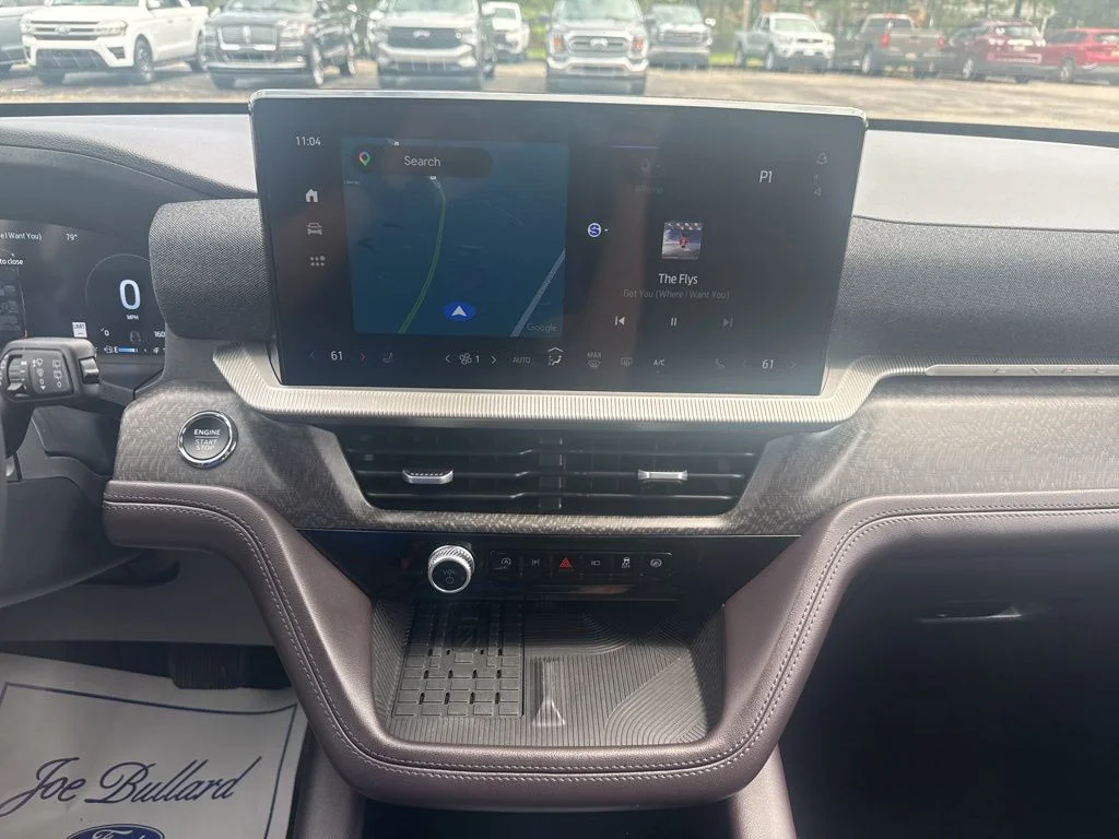 Used 2025 Gray Ford Platinum image 7